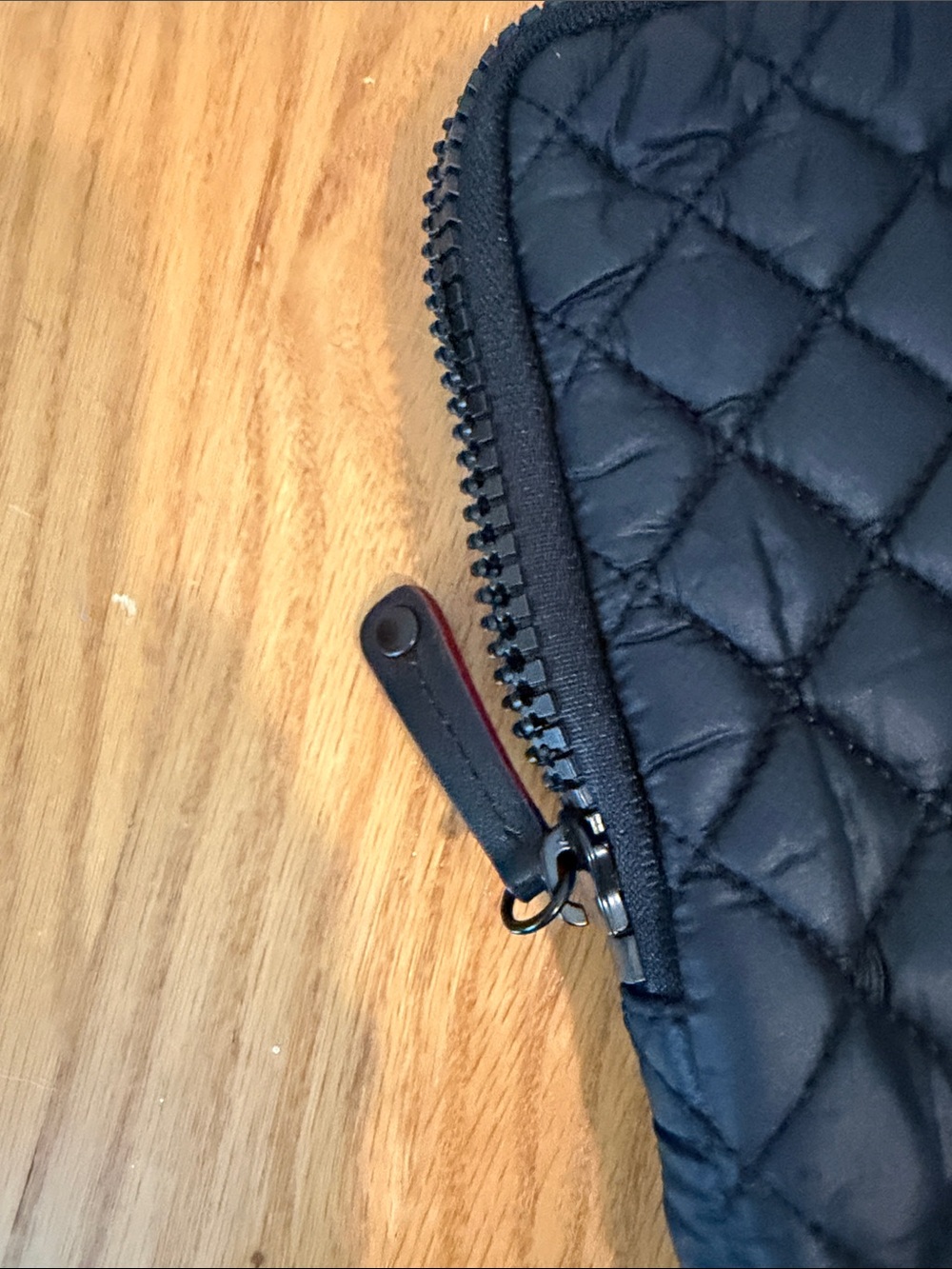 MZ Wallace Quilted Black Laptop Sleeve with Zip up to 17 in laptop/tablet - Picture 3 of 7